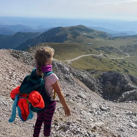 Panoramagemach Naehe Stuhleck, Semmering, Schneeberg Und Rax *