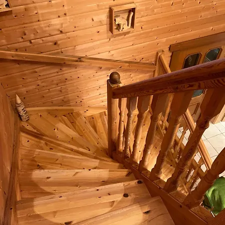 Skigebiete Stuhleck Und Semmering,wandergebiete Schneeberg Und Rax Chalet Neunkirchen